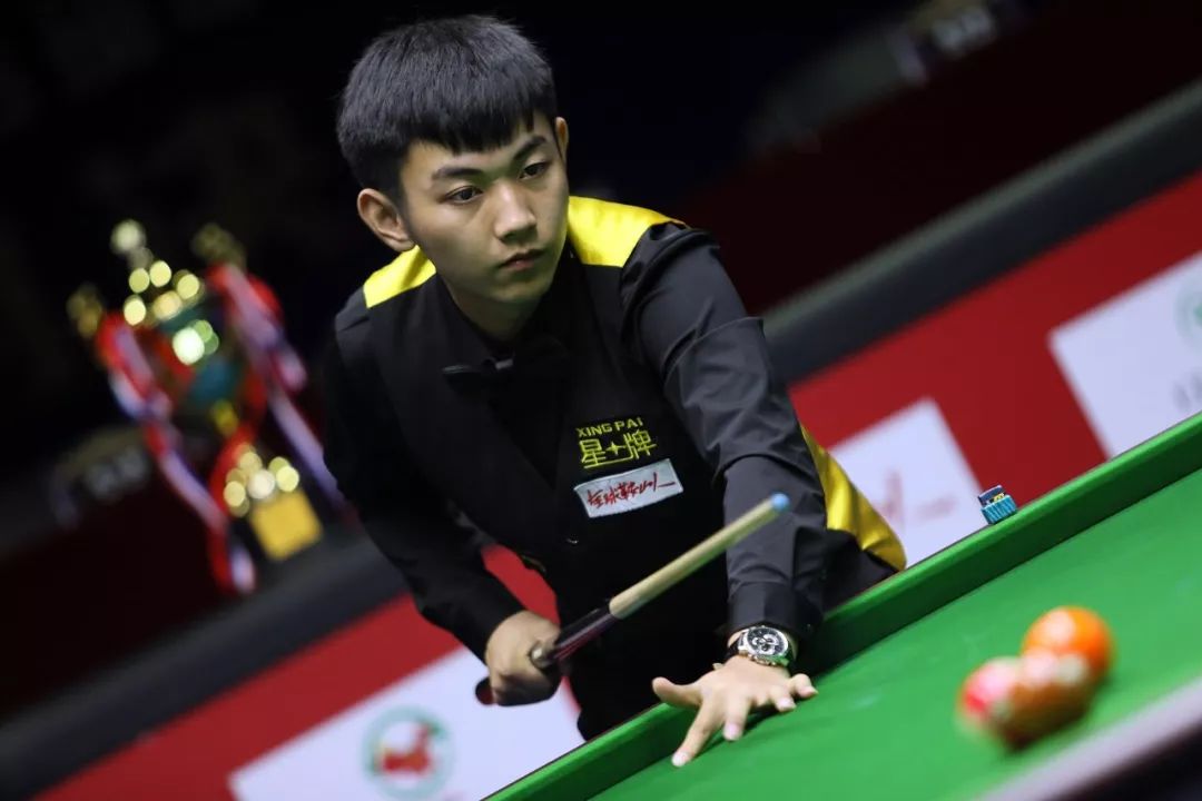 更因为像中 更因为像中