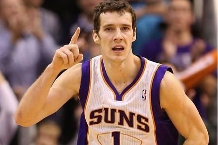 徐杰低调地 徐杰低调地